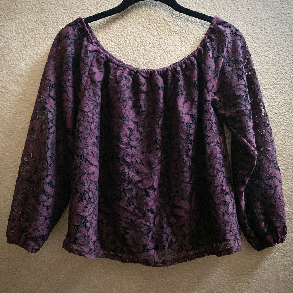 Hollister plum purple black lace top small